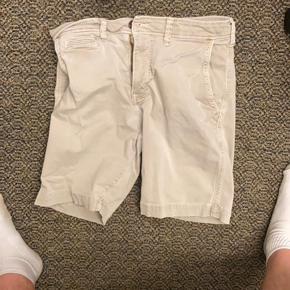 Men’s American Eagle Khaki Shorts